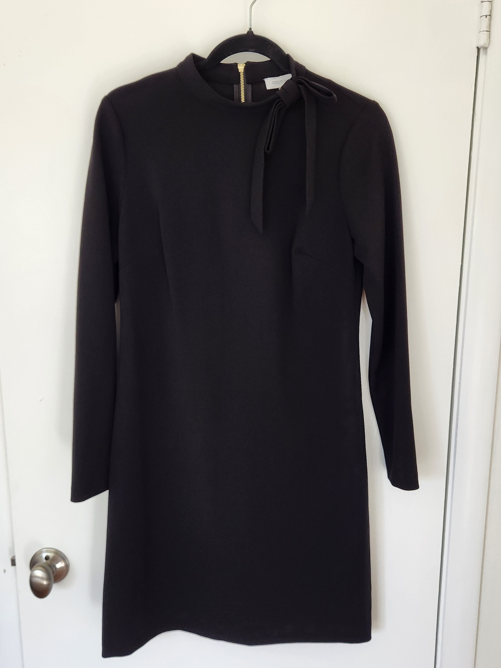 Calvin Klein Black Long-Sleeve Tie-Neck Shift Dress with Back Zip